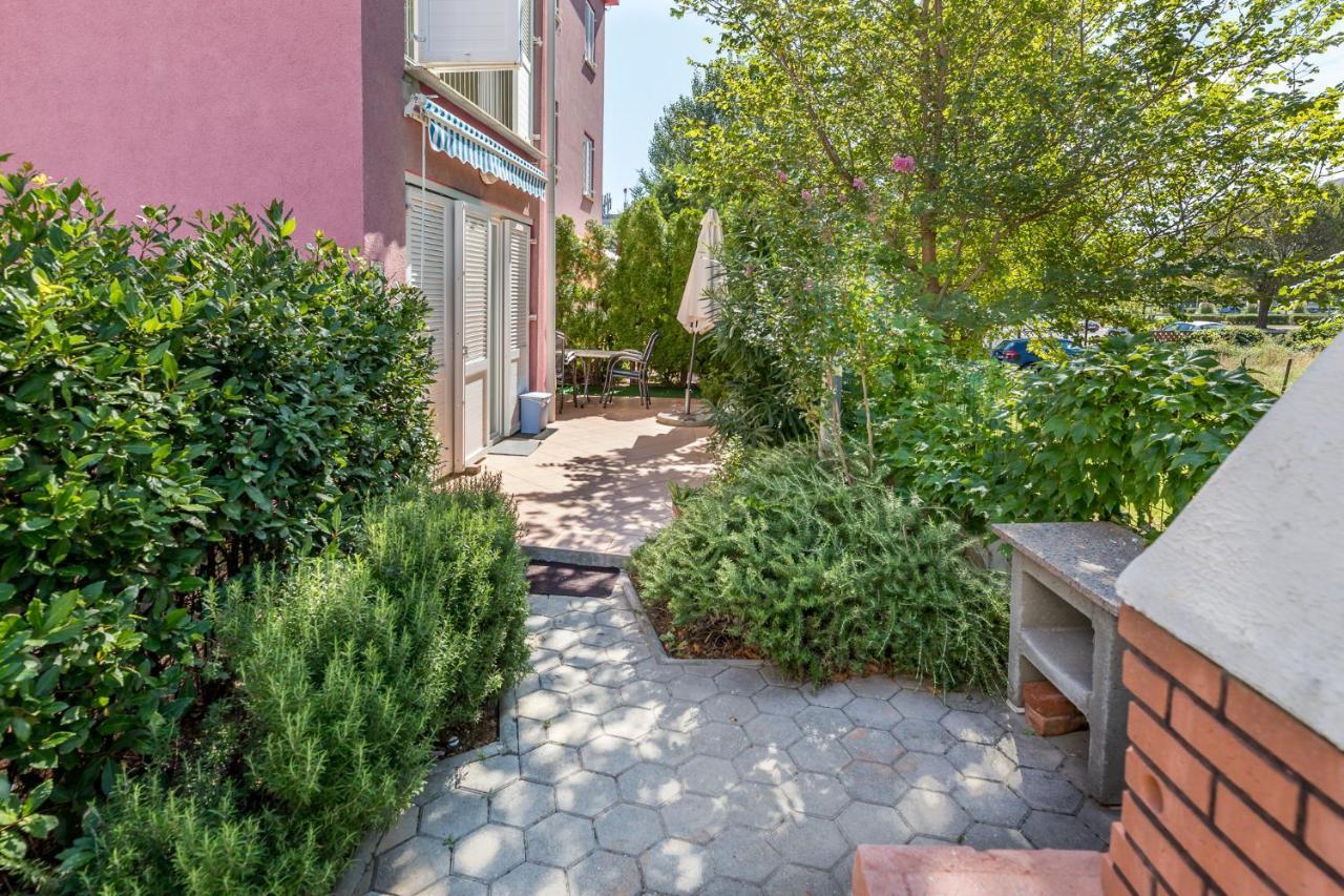 Apartments Lovorka Baska  Exterior photo